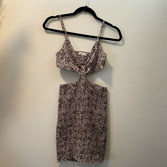 Dresses & Skirts - Summer Dress